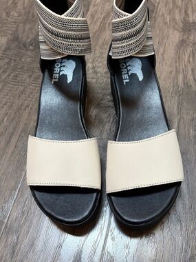Sorel Cream and Black Women's Ankle-Strap Sandals
